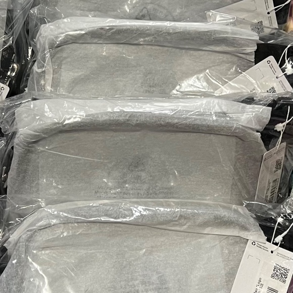 lululemon NWT Clear Belt Bag *Logo Black 1L - Picture 6 of 6